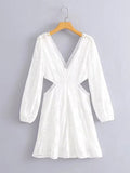 Break French Elegant Wind 2025 Spring New Fashion Design Deep V Lace Hollow Dress