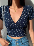 French Retro Floral V-neck Short-sleeved T-shirt Slim Slimming Wild High Waist Women's Top Harajuku Graphic T Shirts-Outfit