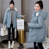 2021 Winter Women Coats Comfortable Fashion Basic Jacket And Coat Women Casual Long Parkas Hooded Winter Jacket