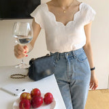 Summer V-neck Women Top Fashion Casual Short Sleeve White Blouse Women New Chic Wave Design Loose Shirt Blusa Mujer