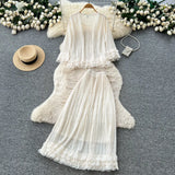 Hot Babes Hit The Color Polo Collar Short-Sleeved Shirt Top + High Waist Thin 100-Folded Skirt Two Sets Of