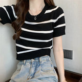 Knitted Short-Sleeved T-Shirt For Women's Summer 2025 New Design Sense Slimmed Shoulders Short