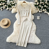Fragrant High-Sense Metal Buckle Repair Short Long-Sleeved Knitting Top Female High-Waisted Hip Skirt