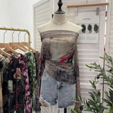 Graffiti-Printed Shoulder-Threin Mesh Long-Sleeved Blouse Side Drawstring Tethered With Slime T-Shirt