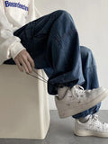 Men's Vintage Loose Cargo Jeans-Outfit