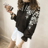 Korean Blouse 2020 Fashion Flower Female Clothing Shirt Cotton Embroidered Tops Korean Style Fresh shirt 529E