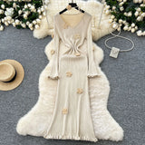 Temperament Three-Dimensional Flowers V-Neck Long-Sleeved Dress Women Slim Thin Inside Sweater Skirt Autumn And Winter