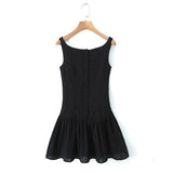 Sexy White Embroidery Lace Low Waist Mini Tank Dress Women Open Buttons Neck Bodycon Sleeveless Ruched Hem Swing Party Robe-Outfit