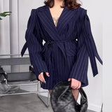The Autumn Of 2025, The New Women's Pure-Color Collar Tie With A Small