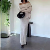 The Autumn Of 2025, The New Fashion Knitted Shoulder Collar Skirt Two-Piece