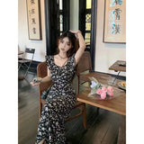 Leaf Floral Vest Dress Women's Summer 2024 New Hepburn Style High-End Waist Show Thin A-Shaped Skirt-Outfit