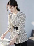 Toloer 2025 New French Design Sense Commuting Temperament In The Long Black And White Stripe Waist Shirt