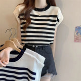 Retro Sleeveless T-Shirt With Stylish Design Style