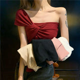 A Sexy Oblique Shoulder Knitting Small Sling Vest For The Summer New Hanging Neck Sleeveless Boobs Hottie