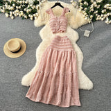 The Age Of Fresh Spring And Summer Holiday Wind Short Flying Sleeve Slings Slings + High-Waisted Wrinkles Skirt Two