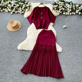 Two-Piece Skirt 2025 Summer High-End Short-Sleeved Knitted Top High-Waisted Splicing 100-Folded